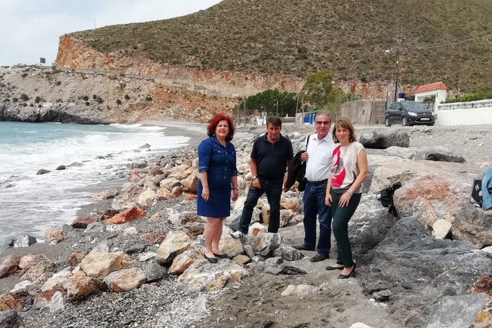 El PSOE urge al Gobierno que confirme el plan para adecentar las playas de Castell de Ferro